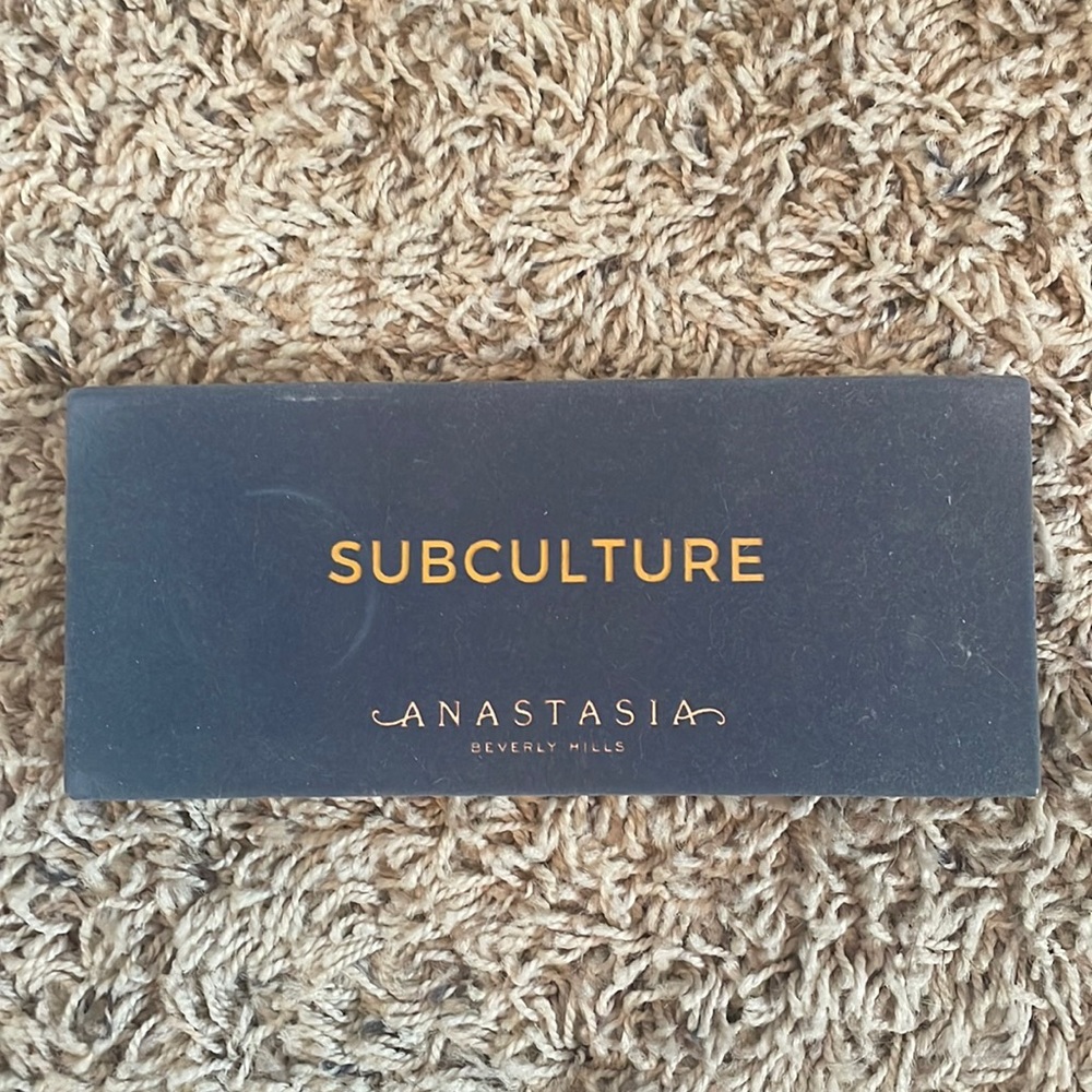 Anastasia eyeshadow pallet